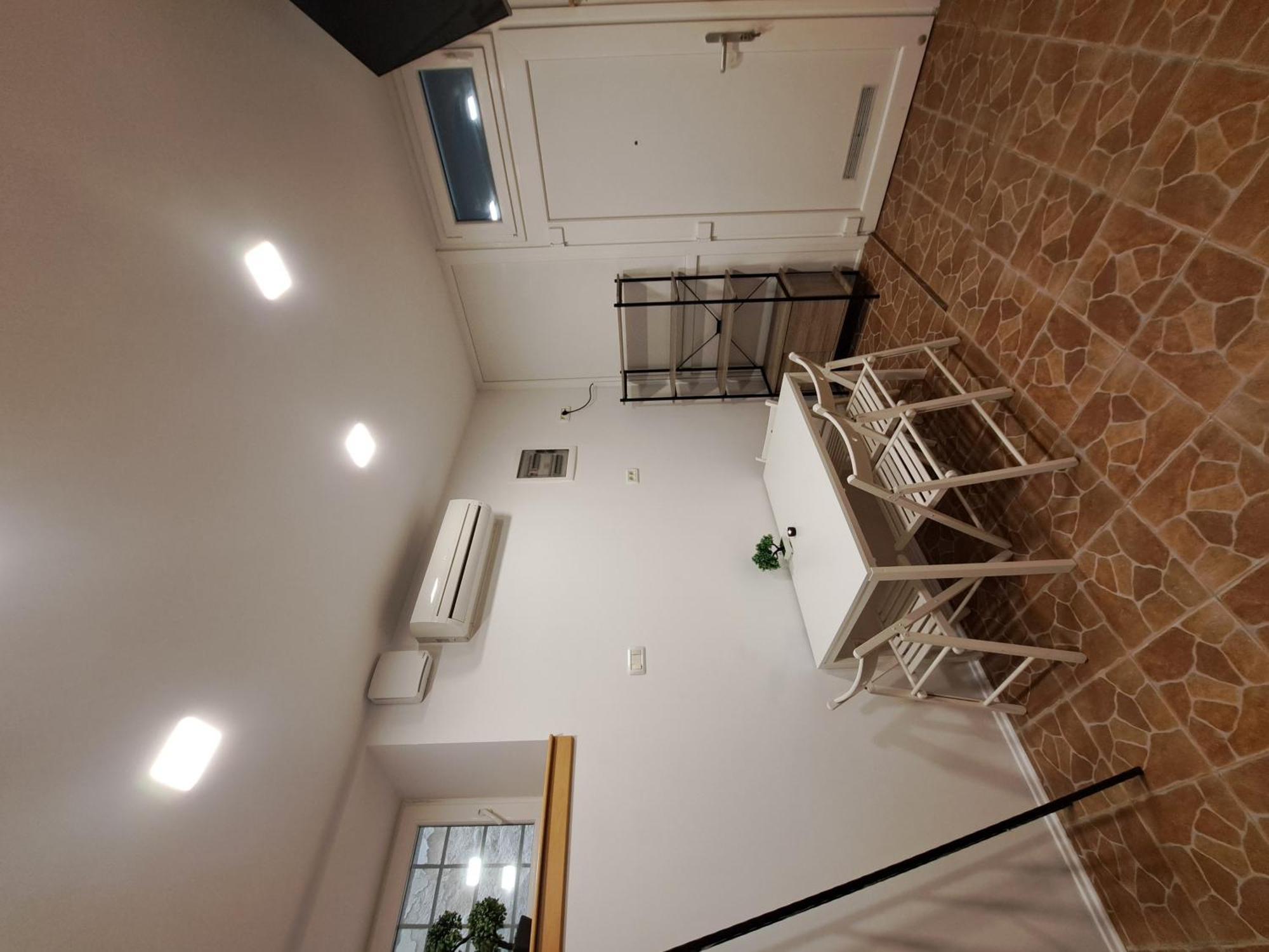 Masa Apartment